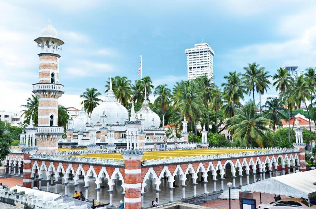 Hotel Zamburger Wira Kuala Lumpur Bagian luar foto