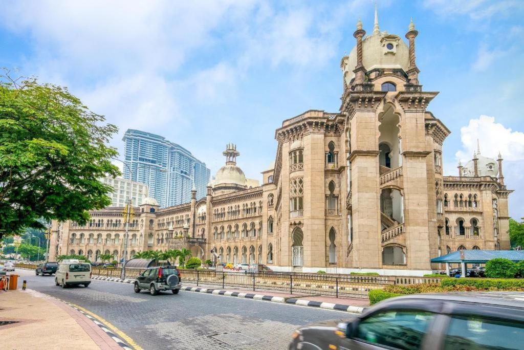 Hotel Zamburger Wira Kuala Lumpur Bagian luar foto