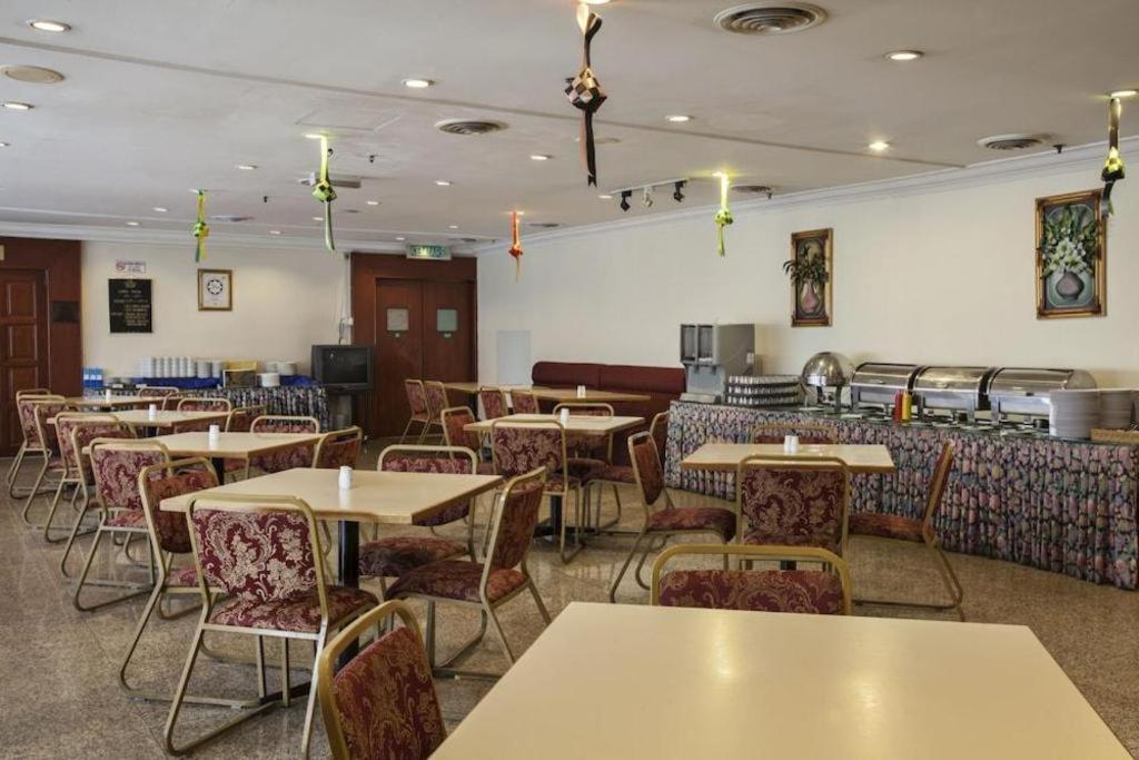 Hotel Zamburger Wira Kuala Lumpur Bagian luar foto