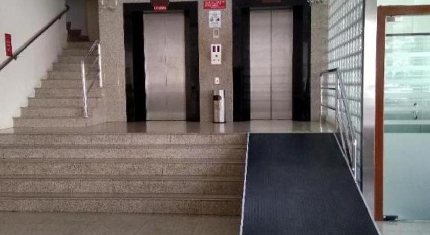 Hotel Zamburger Wira Kuala Lumpur Bagian luar foto