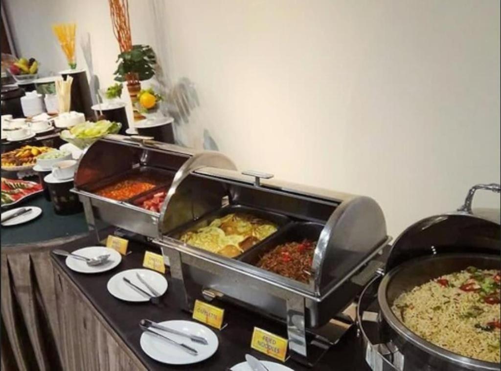 Hotel Zamburger Wira Kuala Lumpur Bagian luar foto