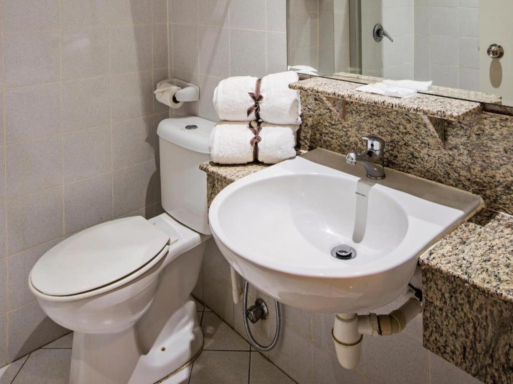 Hotel Zamburger Wira Kuala Lumpur Bagian luar foto